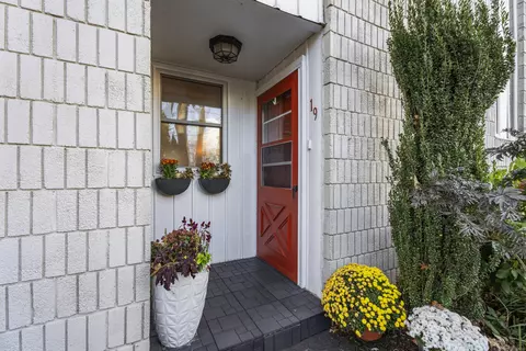 190 Wooster St #19, New Haven, CT 06511