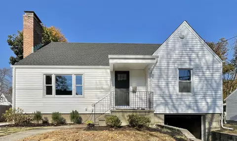 94 Wood Ave, Stratford, CT 06614