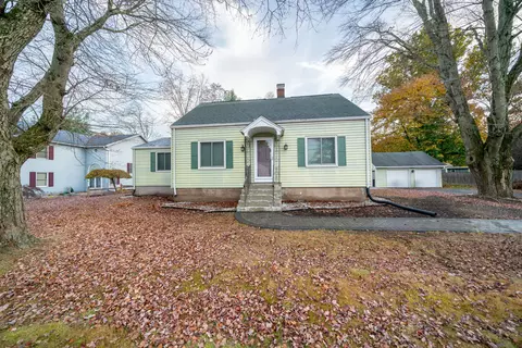 16 Hobson Ave, Windsor, CT 06095