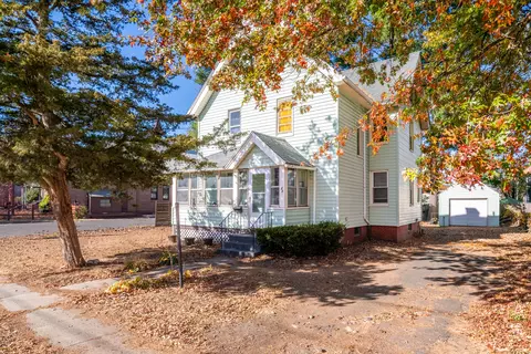 22 Rector St, East Hartford, CT 06108