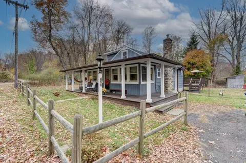 86 Catalina Dr, Coventry, CT 06238