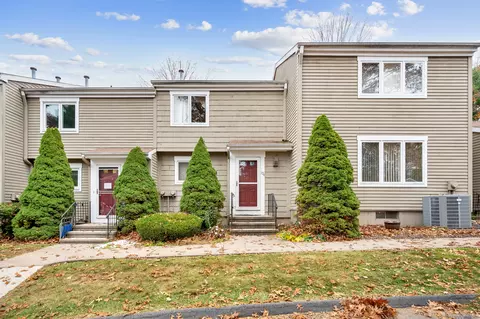 104 Timber Rdg #104, Southington, CT 06489