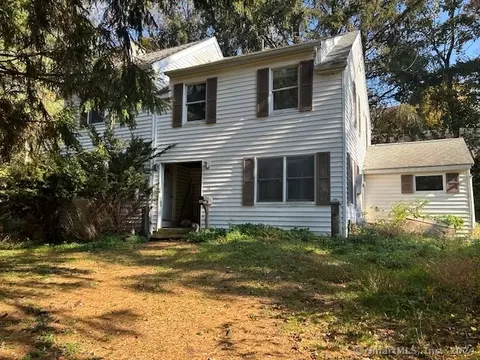 18 Culvert City Rd, New Milford, CT 06776