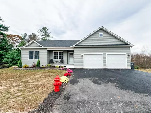 5 Julian Cir #5, Sterling, CT 06377