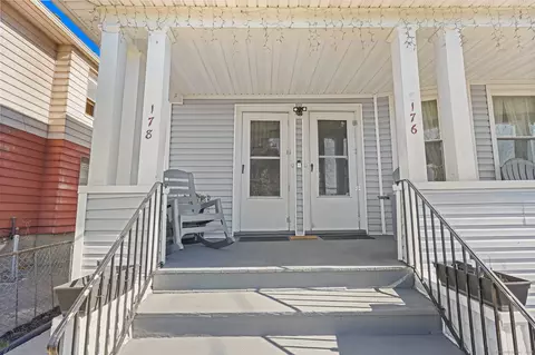 176 4th St, Bridgeport, CT 06607