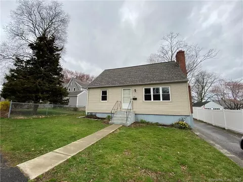 144 Black Rock Ave, Fairfield, CT 06824