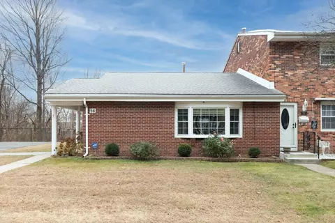 10 Ebert Dr #56, Bristol, CT 06010