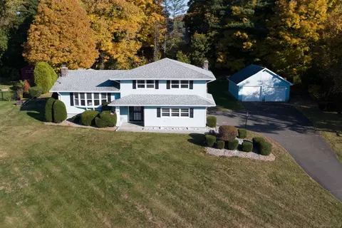 24 Blue Ridge Rd, Berlin, CT 06037