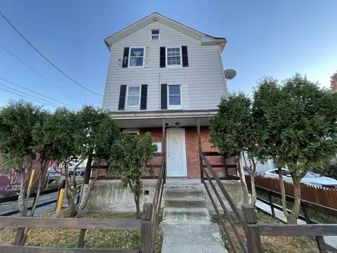 55 Putnam St, New Britain, CT 06051