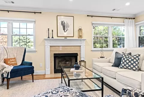 101 The Mews #101, Rocky Hill, CT 06067