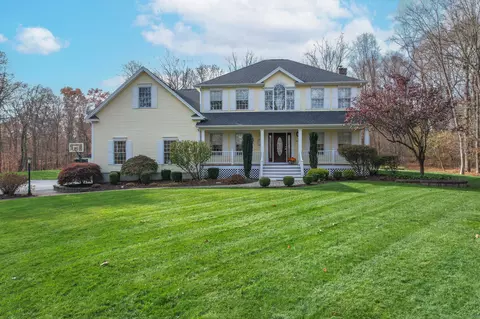 78 Cesca Ln, Durham, CT 06422