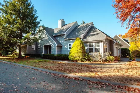 10 Windcrest Dr #10, Granby, CT 06035