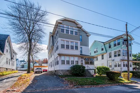 51 Ponham St, Waterbury, CT 06708