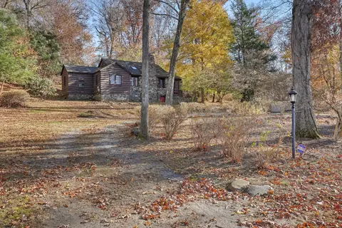 37 Ridge Rd, New Fairfield, CT 06812