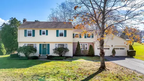 1460 Rhey Ave, Wallingford, CT 06492