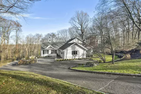 73 Turner Hill Rd, New Canaan, CT 06840