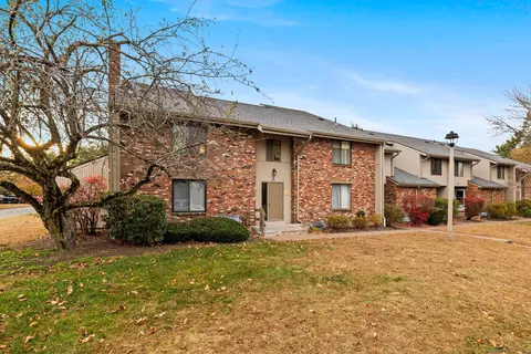 3 Amato Dr #C, South Windsor, CT 06074