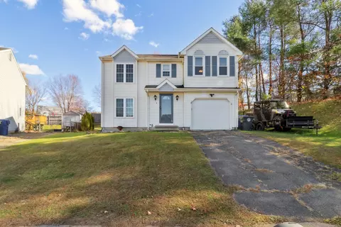 4 Blinkoff Ct # A, Torrington, CT 06790