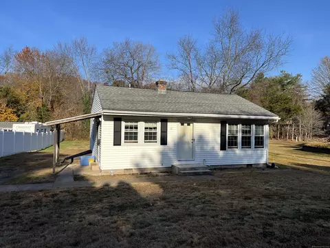 21 Memorial Dr, Southington, CT 06489