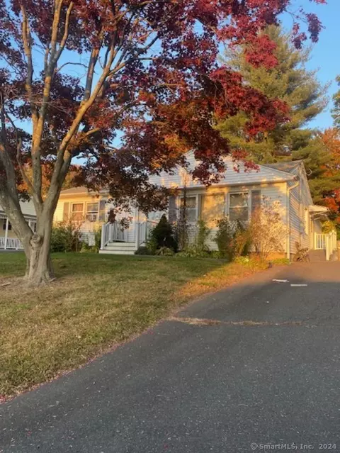 182 Kozani St, Bristol, CT 06010