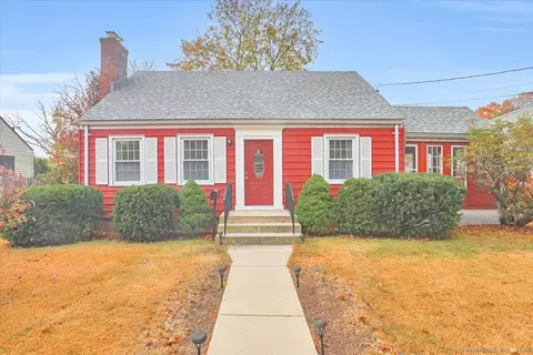 268 Woodbridge St, Manchester, CT 06042
