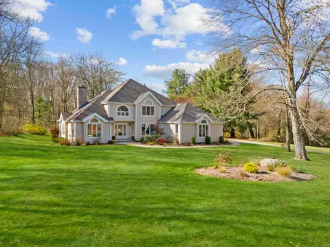 42 Virginia Rail Dr, Marlborough, CT 06447