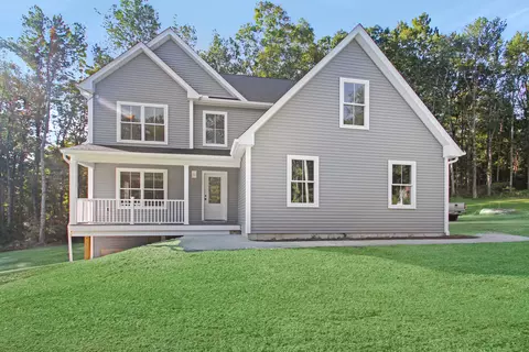 16 Bashon Hill Rd, Bozrah, CT 06334