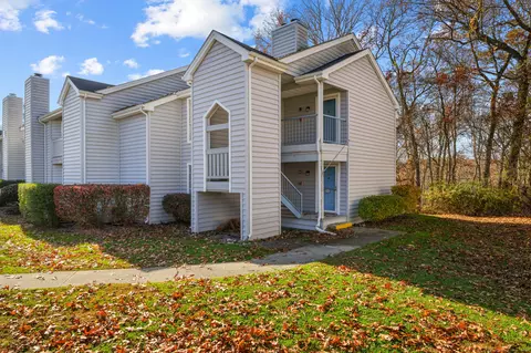 41 Crown Knoll Ct #53, Groton, CT 06340