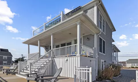 442 Seaside Ave, Westbrook, CT 06498