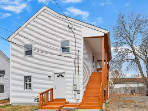 45 Battey St, Putnam, CT 06260