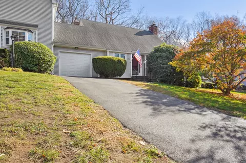 141 Running Brk #141, Shelton, CT 06484