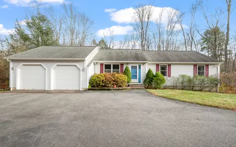 53 Beechwood Dr, Harwinton, CT 06791