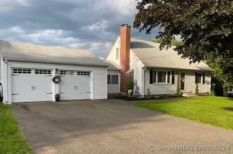 47 Neelans Rd, Enfield, CT 06082