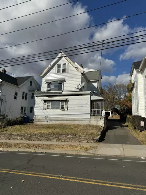 177 Hart St, New Britain, CT 06052