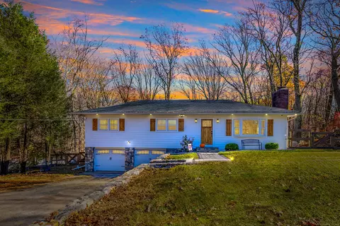 78 Knorr Rd, Monroe, CT 06468