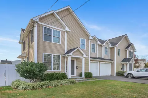 69 Palmer Ave # A, Stamford, CT 06902