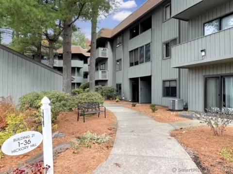 34 Hickory Hl #34, Southington, CT 06489