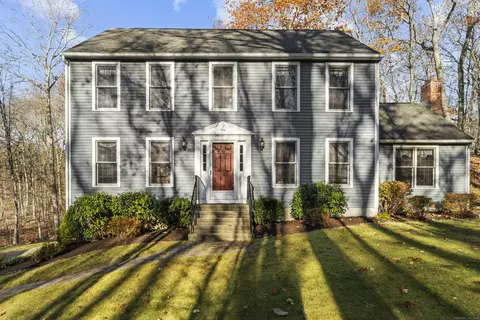 106 Bradley Corners Rd, Madison, CT 06443