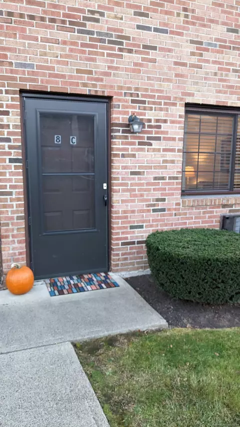 143 Pine Hill Rd #8C, Thomaston, CT 06787