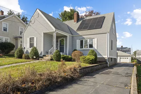 47 Carpenter Ave, Meriden, CT 06450