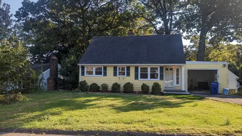4 Mcallister Ave, Norwalk, CT 06854