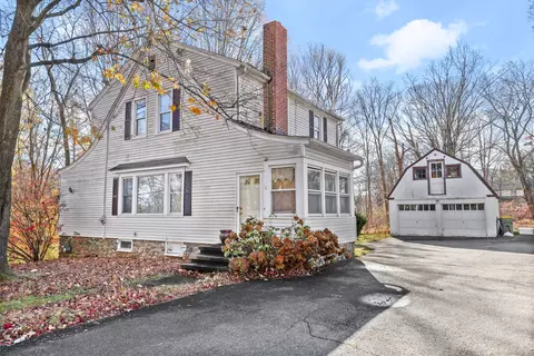 31 Midland Rd, Waterbury, CT 06705