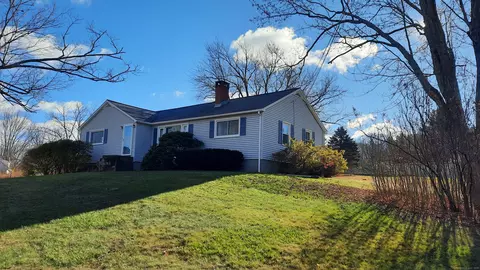96 Kenyonville Rd, Woodstock, CT 06282