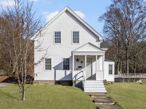 610 N Main St, Killingly, CT 06239