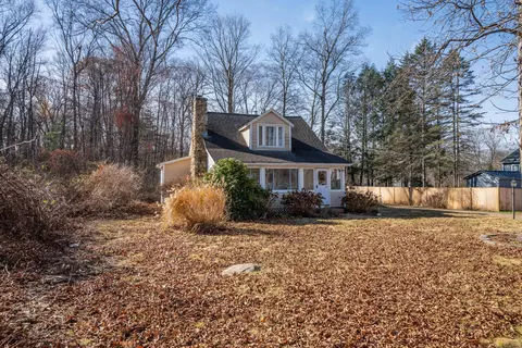 29 Washington Rd, Marlborough, CT 06447