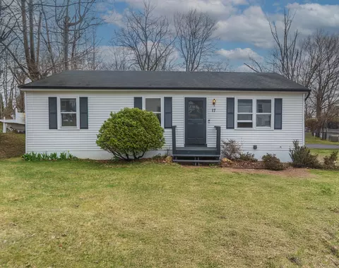 17 High St, New Milford, CT 06776
