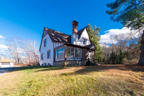 649 Hartford Rd, Brooklyn, CT 06234