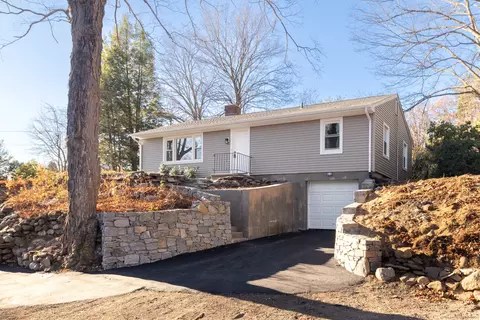 733 Jerome Ave, Bristol, CT 06010