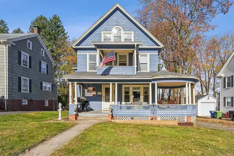 94 Woodside Ave, Waterbury, CT 06708