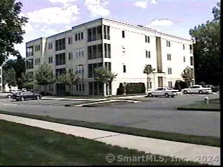 75 Washington Ave #6-202, Hamden, CT 06518